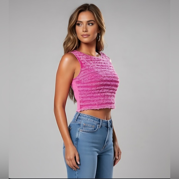Hot Distressed Pink Denim Top - Picture 4 of 8